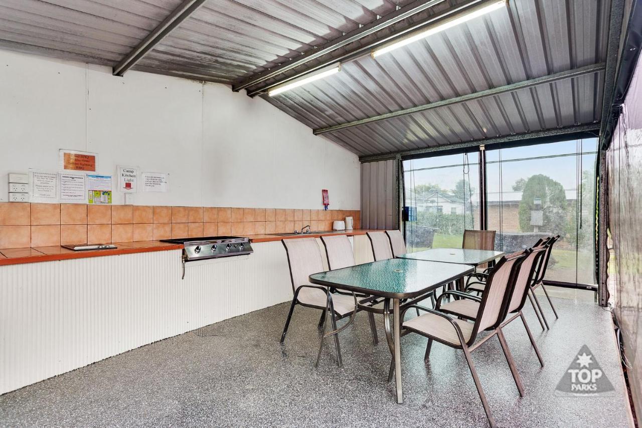 Fossicker Caravan Park 글렌인스 외부 사진